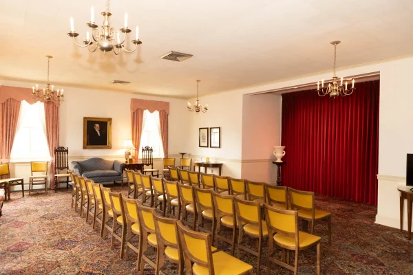 Plunkett-Funeral-Home_2200px_023